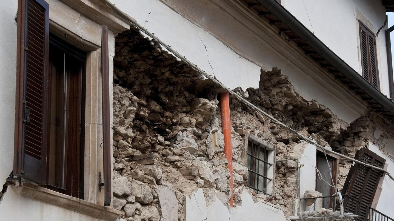 Japon deprem uzmanı Yoshinori Moriwaki