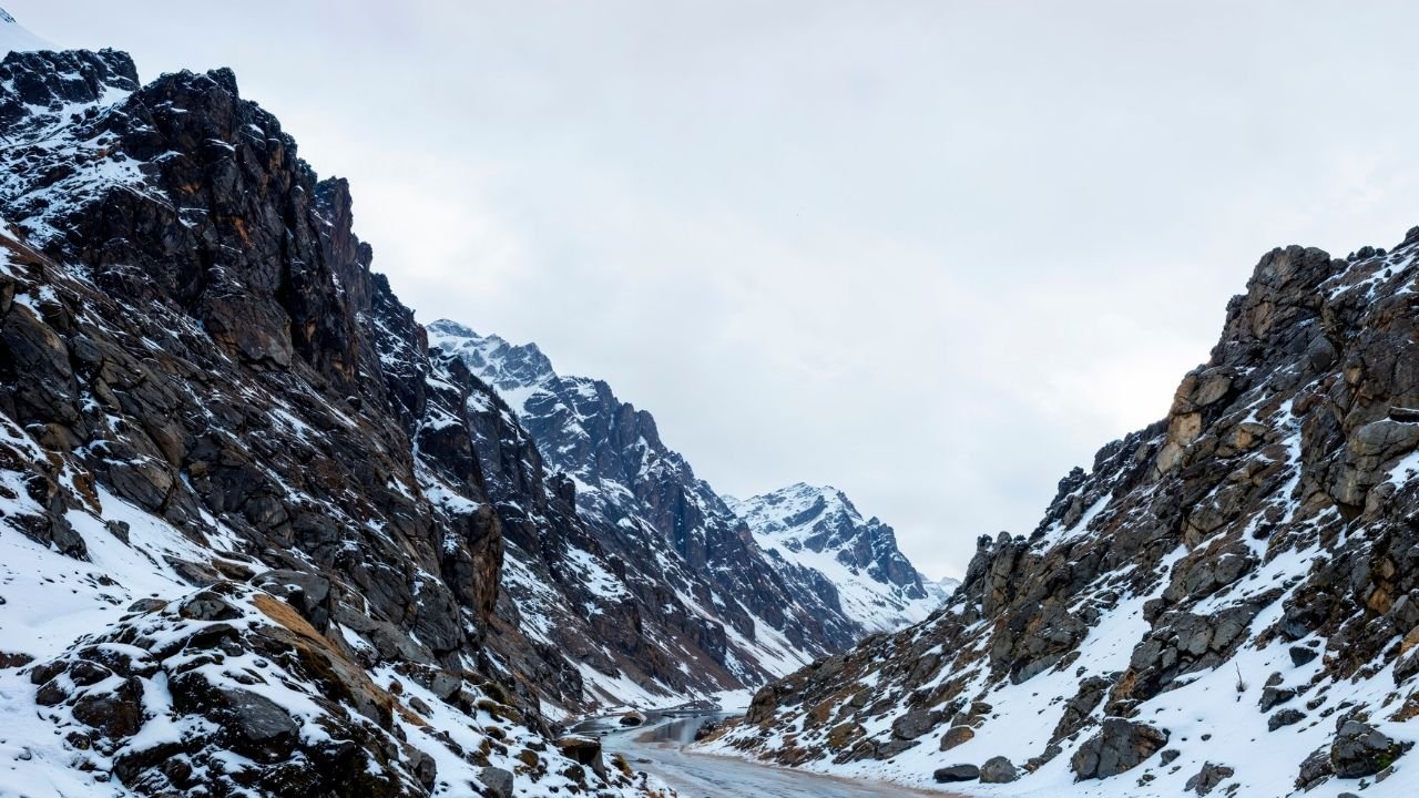 Kars’ta Çığ Tehlikesi Var mı